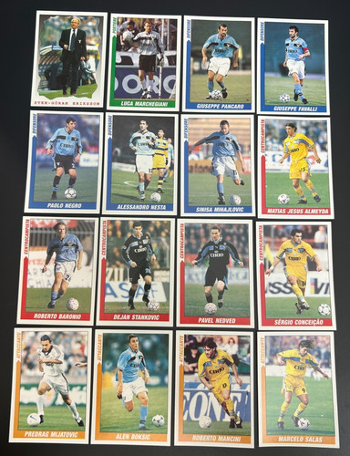 Set figurine calciatori - di,